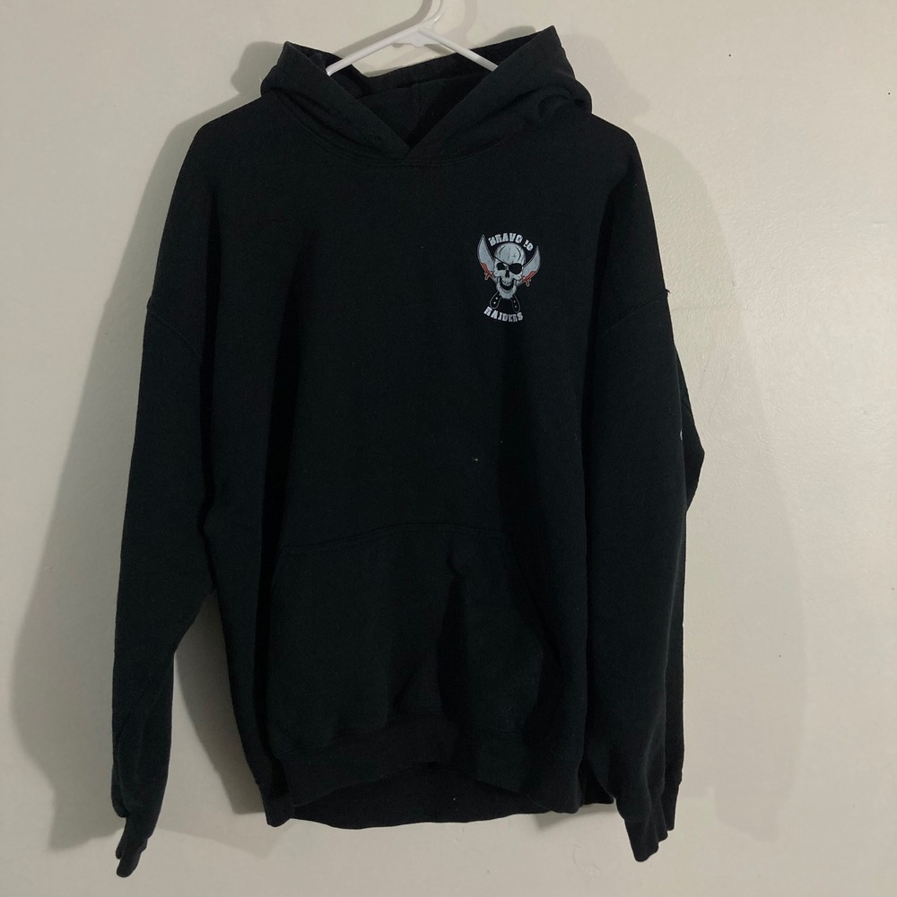 Bravo 10 Raiders Hoodie Mens L Black Friday the 13th Beast Graphic